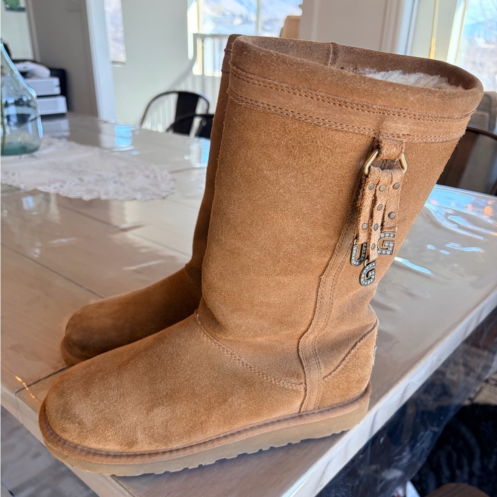 UGG Kids Light Brown/Tan Suede Pull-On Boots